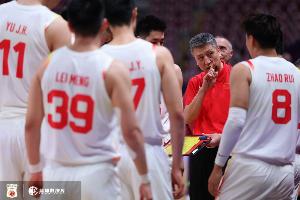 蜘蛛直播nba_黑白雨燕网络直播_更衣室独家爆料