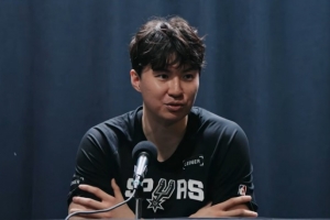 山西崇德荣海vs大连可为直播_比赛预测_录像回放