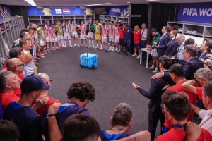 蜘蛛直播足球免费观看wnba_首发阵容官宣_战术复盘拆解