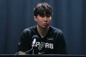 猛龙vs步行者直播_JRS极速信号_中文解说原声