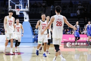 蜘蛛直播NBA回放_黑白雨燕网络直播_更衣室独家爆料