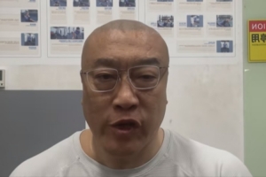 01直播nba下载_黑白雨燕网络直播_更衣室独家爆料