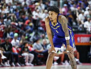 乐球直播nba高清直播_黑白雨燕网络直播_更衣室独家爆料