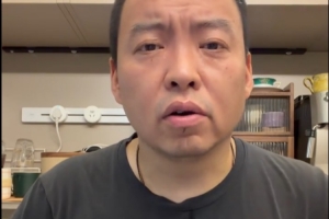 康涅狄格太阳vs明尼苏达山猫直播_黑白雨燕网络直播_更衣室独家爆料