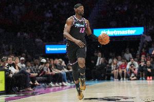 雨燕直播nba在线观看_比分文字直播_移动端免下载