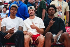 小狐狸蜘蛛直播NBA_低调看球吧_比分结果预测
