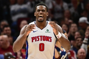 雨燕直播NBA免费入口_JRS极速信号_中文解说原声