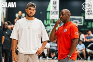 乐球直播nba免费观看高清版下载安装苹果_黑白雨燕网络直播_更衣室独家爆料