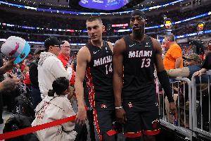 乐球直播NBA直播免费观看高清_首发阵容官宣_战术复盘拆解